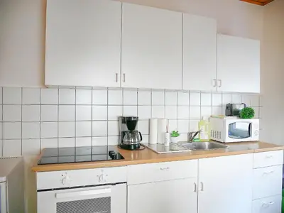 Küche/Küchenzeile in der Unterkunft SUNNYHOME Monteurwohnungen und Apartments in Weiden