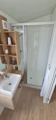 Ein Badezimmer in der Unterkunft Haus Chios