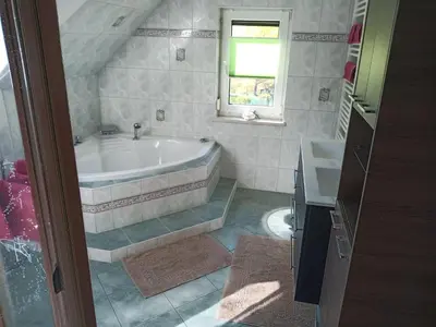 Ein Badezimmer in der Unterkunft Ferienwohnung Rothen-Adler