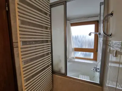 Ein Badezimmer in der Unterkunft Ferienhaus Hägel