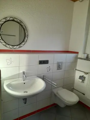 Ein Badezimmer in der Unterkunft Haus Guttenberg