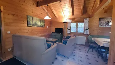 TV/Unterhaltungsangebot in der Unterkunft Blockhaus mit WLAN Bayern