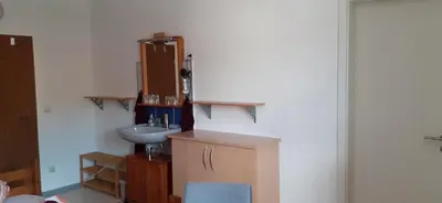 Grundriss der Unterkunft Einladene Fremdenzimmer mit Außengastronomie