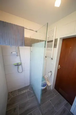 Ein Badezimmer in der Unterkunft Ferien und Monteurwohnung