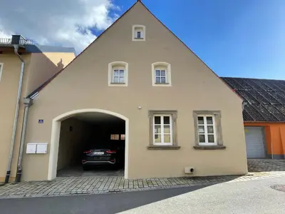 Das Gebäude in dem sich die Ferienwohnung befindet