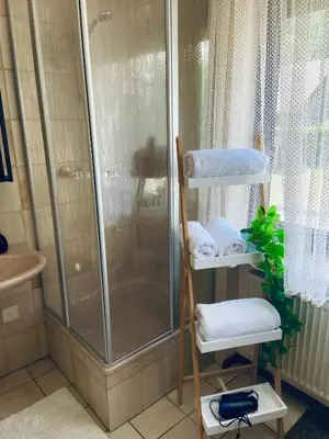 Ein Badezimmer in der Unterkunft Forsterhof
