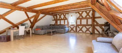 Ein Sitzbereich in der Unterkunft Loft auf altem Gutshof ab 2 Nächte