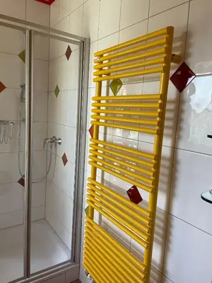 Ein Badezimmer in der Unterkunft Ferienappartement am Almesbach Weiden