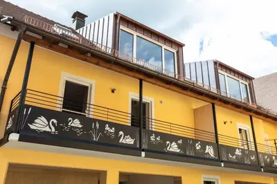Ein Balkon oder eine Terrasse in der Unterkunft Hotel Garni zum Schwan