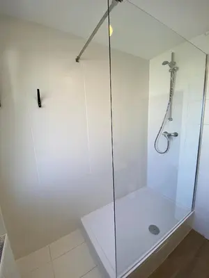Ein Badezimmer in der Unterkunft Apartmenthaus Selbitz