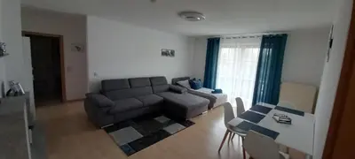 Ein Sitzbereich in der Unterkunft Ferienwohnung mit Balkon