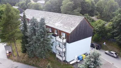 Das Gebäude in dem sich die Ferienwohnung befindet
