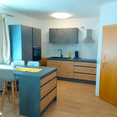 Küche/Küchenzeile in der Unterkunft Gemütliche Wohnung mit Küche und Netflix