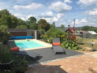 Der Swimmingpool an oder in der Nähe von APARTMENT SONNE Reusa