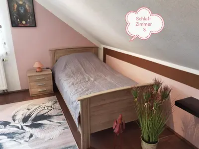 Ein Bett oder Betten in einem Zimmer der Unterkunft Ländliche Idylle in Hochfranken