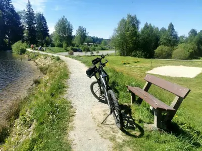 Radfahren an der Unterkunft Ferienhaus Bringfriede oder in der Nähe