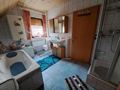 Ein Badezimmer in der Unterkunft Ferienwohnung Sonja mit Garten und Freisitz