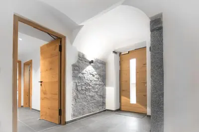Grundriss der Unterkunft Ferienwohnung im Chaletstil Schlossblick 51 qm Wellness Fitness Sauna Bergrödelhof