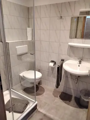 Ein Badezimmer in der Unterkunft Zum Schulhaus