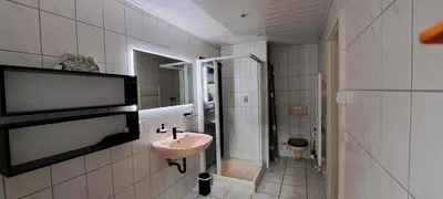Ein Badezimmer in der Unterkunft Zur alten Schmiede - Breitenbrunn/Erzgebirge