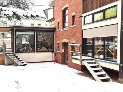 Das Gebäude in dem sich die Ferienwohnung befindet