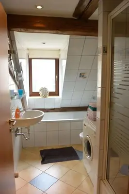 Ein Badezimmer in der Unterkunft Apartment S10 in Bester Lage stilvoll im Zentrum von Bayreuth mit Klimaanlage und Parkplatz