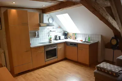 Küche/Küchenzeile in der Unterkunft Apartment S10 in Bester Lage stilvoll im Zentrum von Bayreuth mit Klimaanlage und Parkplatz