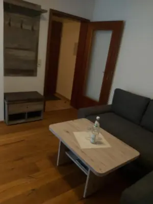 Ein Sitzbereich in der Unterkunft Ferienwohnung Munzert