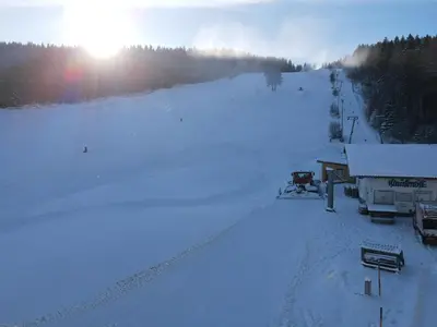 Ferienwohnung im Fichtelgebirge - nahe der Skipiste mit Balkon & Free Parking im Winter