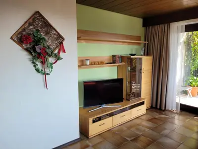 TV/Unterhaltungsangebot in der Unterkunft Komfort-Ferienwohnung Auf der Eulenburg
