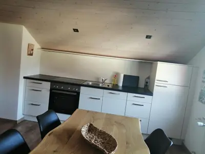 Küche/Küchenzeile in der Unterkunft Ferienwohnung Saaleblick