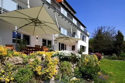 Ein Garten an der Unterkunft Aparthotel Minderleins Apart