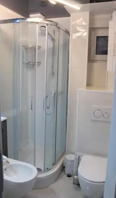 Ein Badezimmer in der Unterkunft Holzhaus am See mit Panoramablick