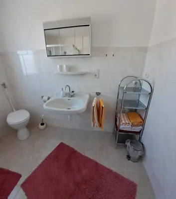 Ein Badezimmer in der Unterkunft Keller´s Ferienwohnung an der Saale