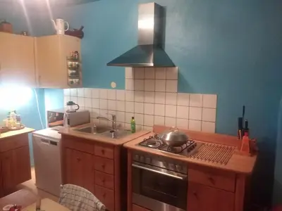 Küche/Küchenzeile in der Unterkunft Zimmer nähe Festspielhaus/HBF