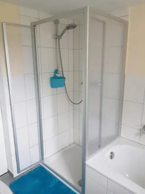 Ein Badezimmer in der Unterkunft Monteur Ranch