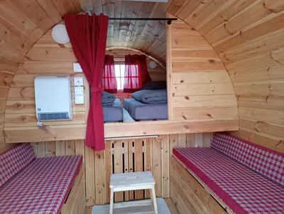 Ein Bett oder Betten in einem Zimmer der Unterkunft Fichtelpark
