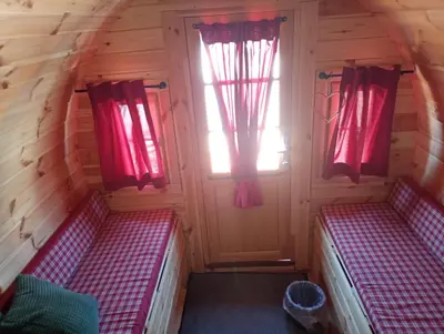 Ein Bett oder Betten in einem Zimmer der Unterkunft Fichtelpark